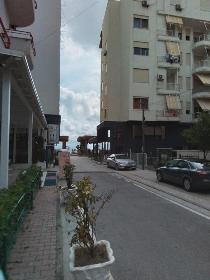 Dea Apartment Durrës Exterior foto